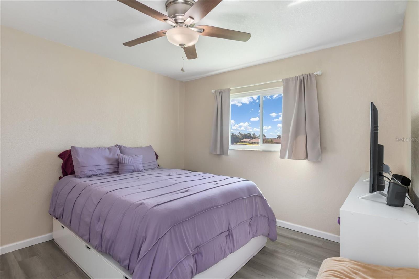 HERON POINTE CONDO PH - Residential