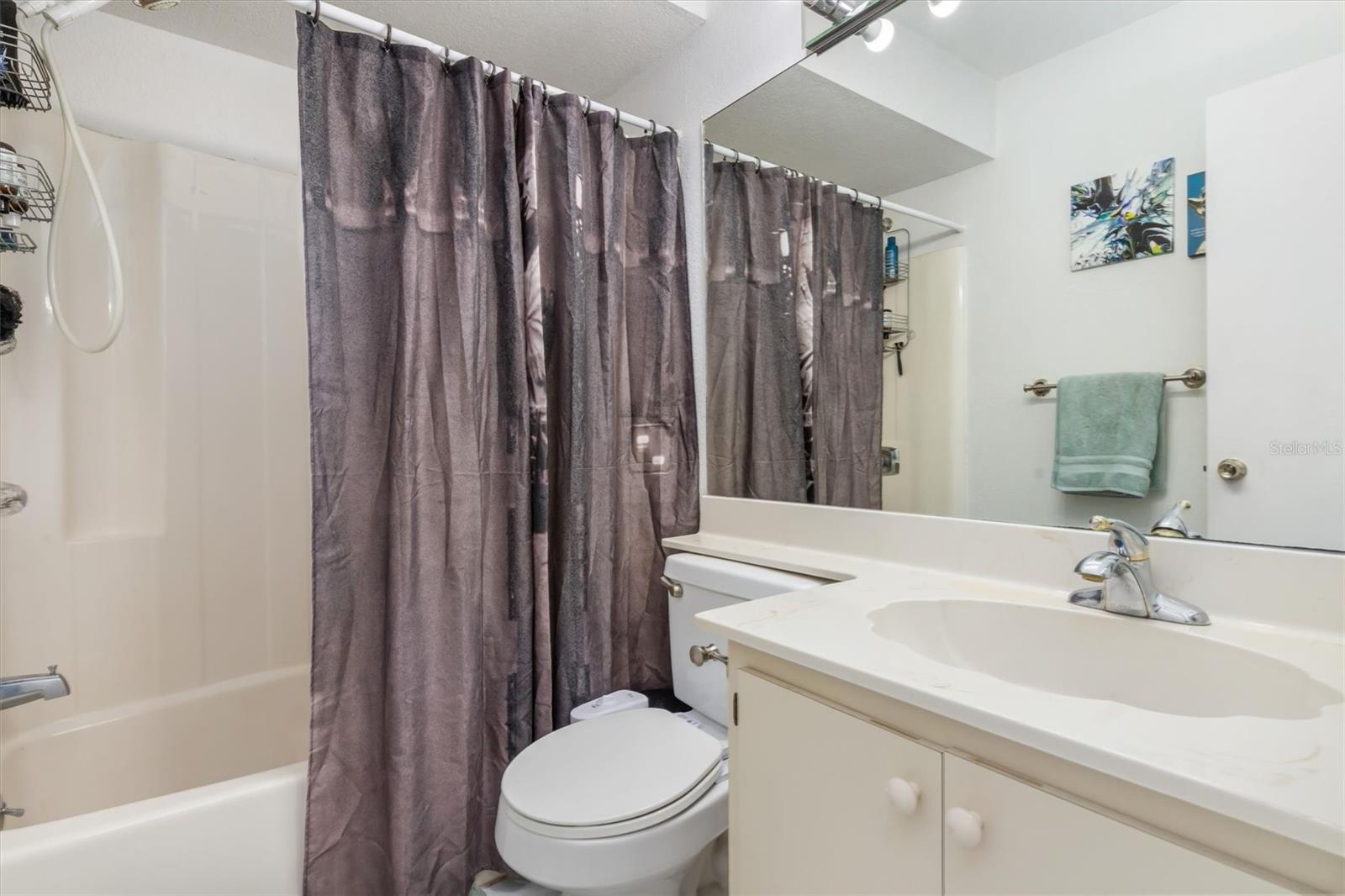 HERON POINTE CONDO PH - Residential