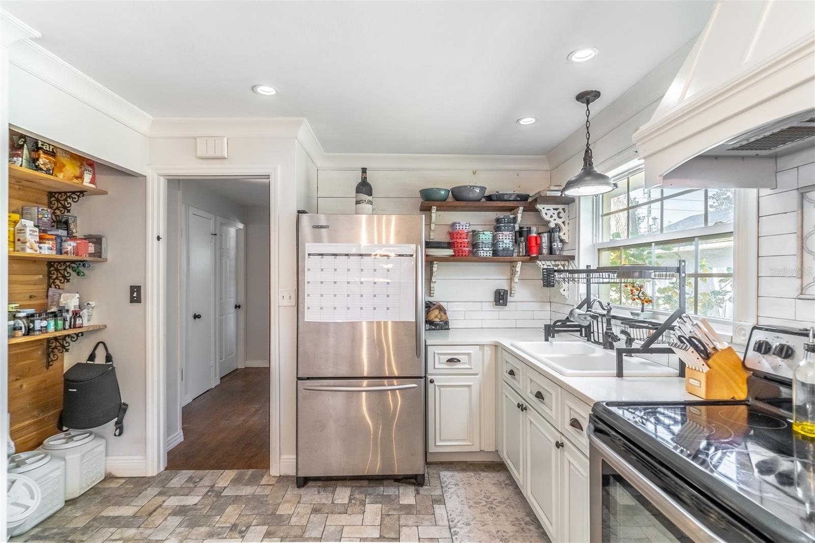 HARPERS SUNSET TERRACE - Residential