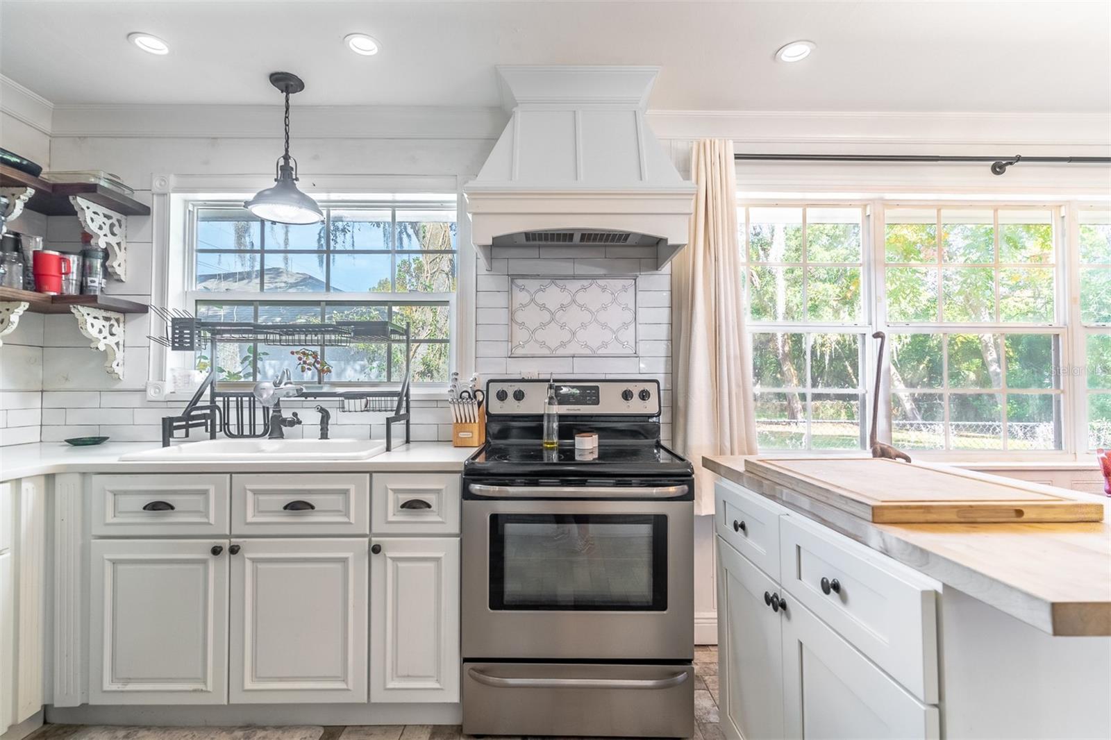 HARPERS SUNSET TERRACE - Residential