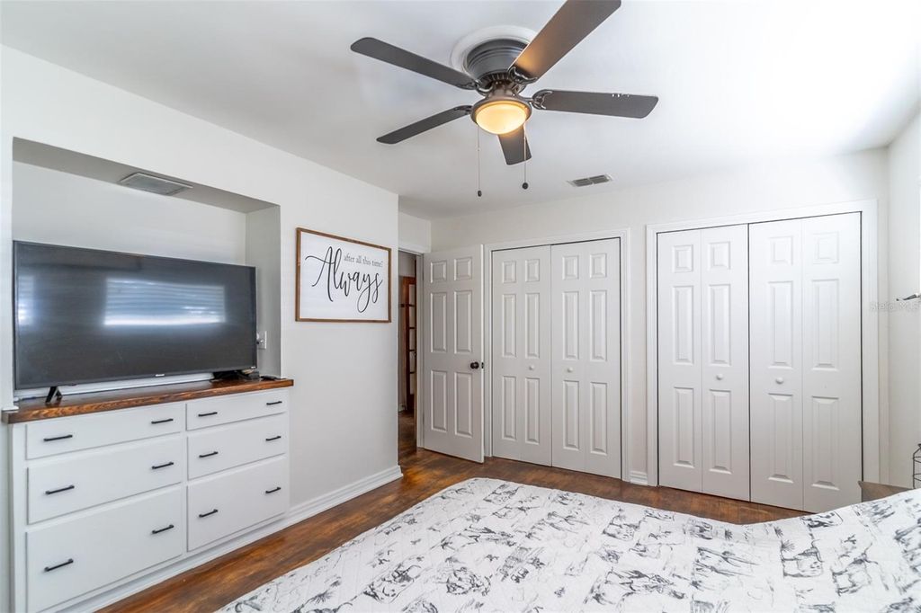 Photo of 1237 W Voorhis Avenue, Deland, FL 32720 (MLS # O6363166)