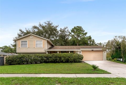Photo of 1256 Foggy Ridge Parkway, Lutz, FL 33559 (MLS # A4664849) Photo of 1256 Foggy Ridge Parkway, Lutz, FL 33559 (MLS # A4664849)