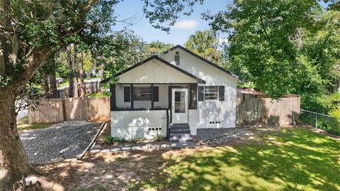 Tiny photo for 905 NE 4th Street, Ocala, FL 34470 (MLS # OM734877)
