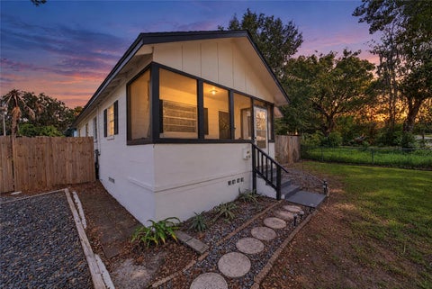 Tiny photo for 905 NE 4th Street, Ocala, FL 34470 (MLS # OM734877)