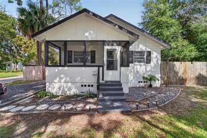 905 NE 4TH STREET OCALA FL 34470