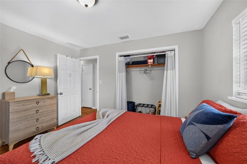 Tiny photo for 905 NE 4th Street, Ocala, FL 34470 (MLS # OM734877)