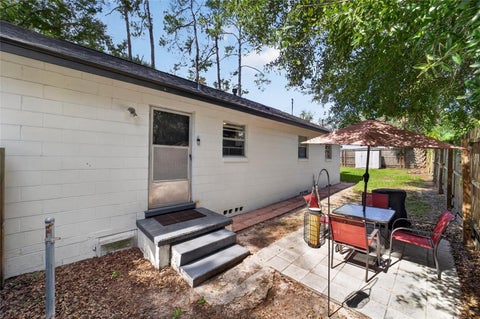 Tiny photo for 905 NE 4th Street, Ocala, FL 34470 (MLS # OM734877)