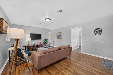 Tiny photo for 905 NE 4th Street, Ocala, FL 34470 (MLS # OM734877)