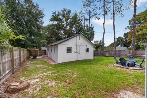 Tiny photo for 905 NE 4th Street, Ocala, FL 34470 (MLS # OM734877)
