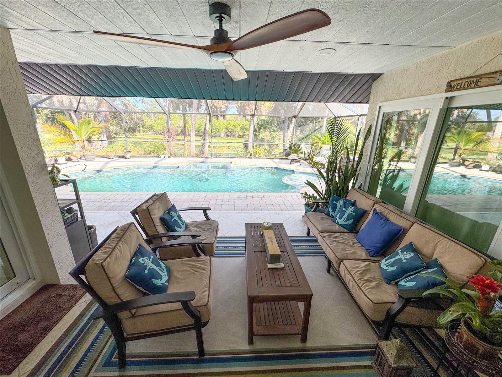 1629 - PORT CHARLOTTE SUB 39 REPLAT OF TRACT B - Residential