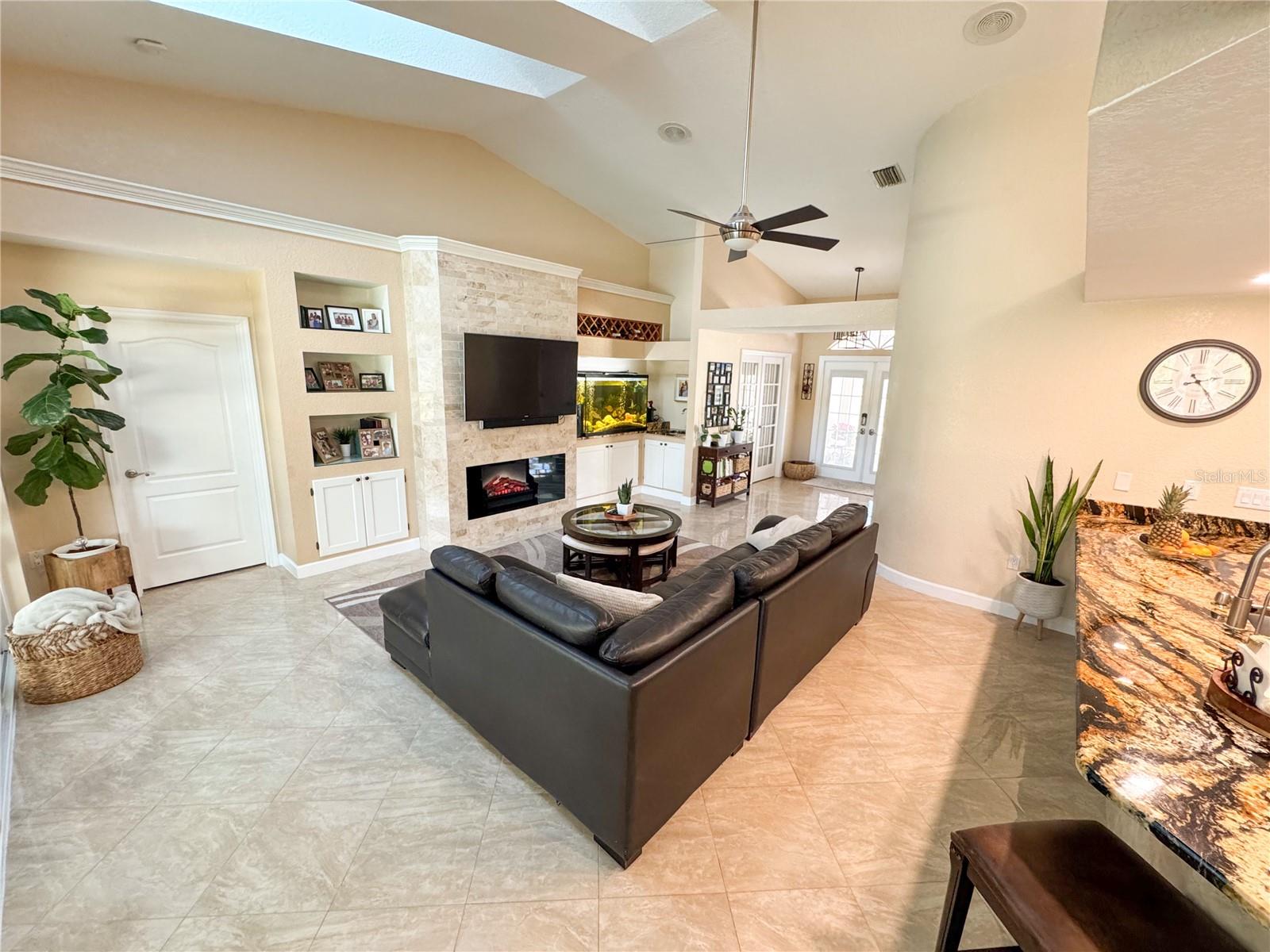 1629 - PORT CHARLOTTE SUB 39 REPLAT OF TRACT B - Residential