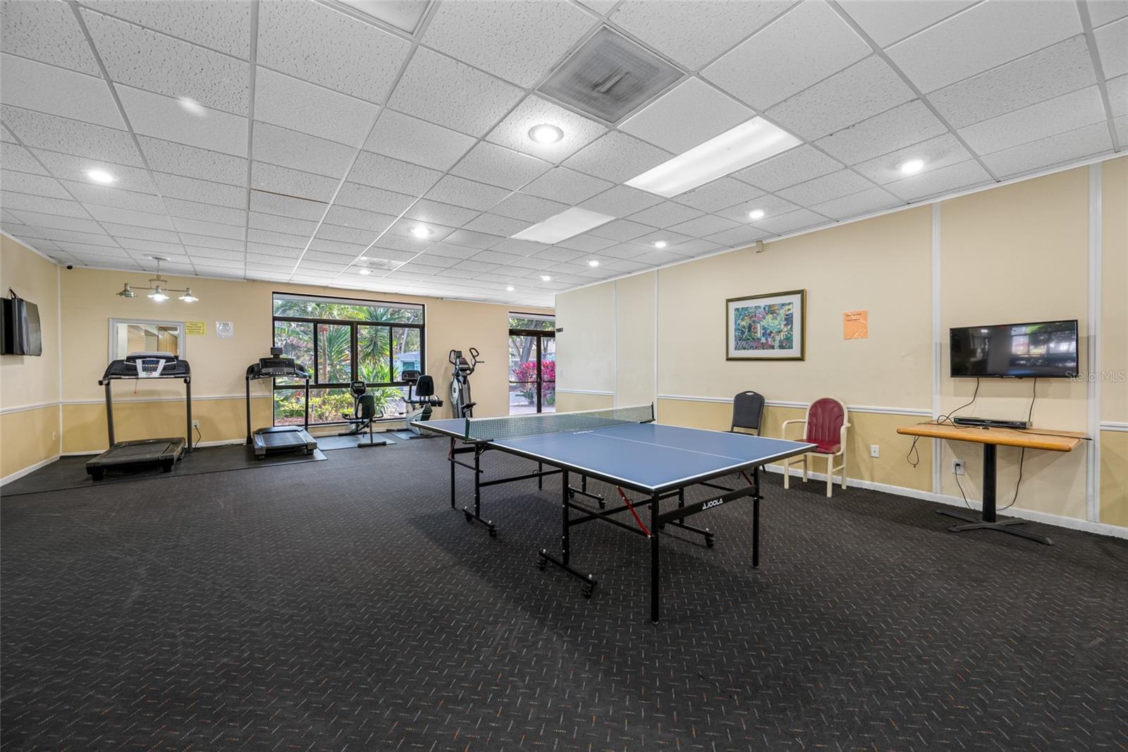 FOX CHASE WEST CONDO - Residential