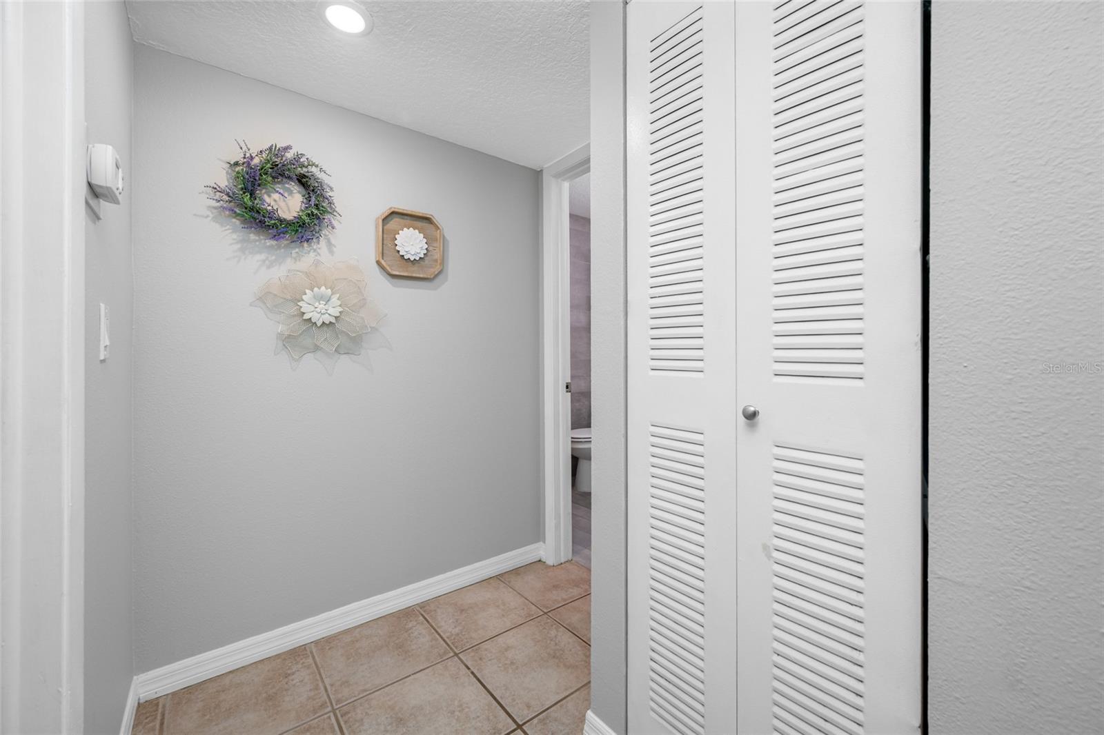 FOX CHASE WEST CONDO - Residential