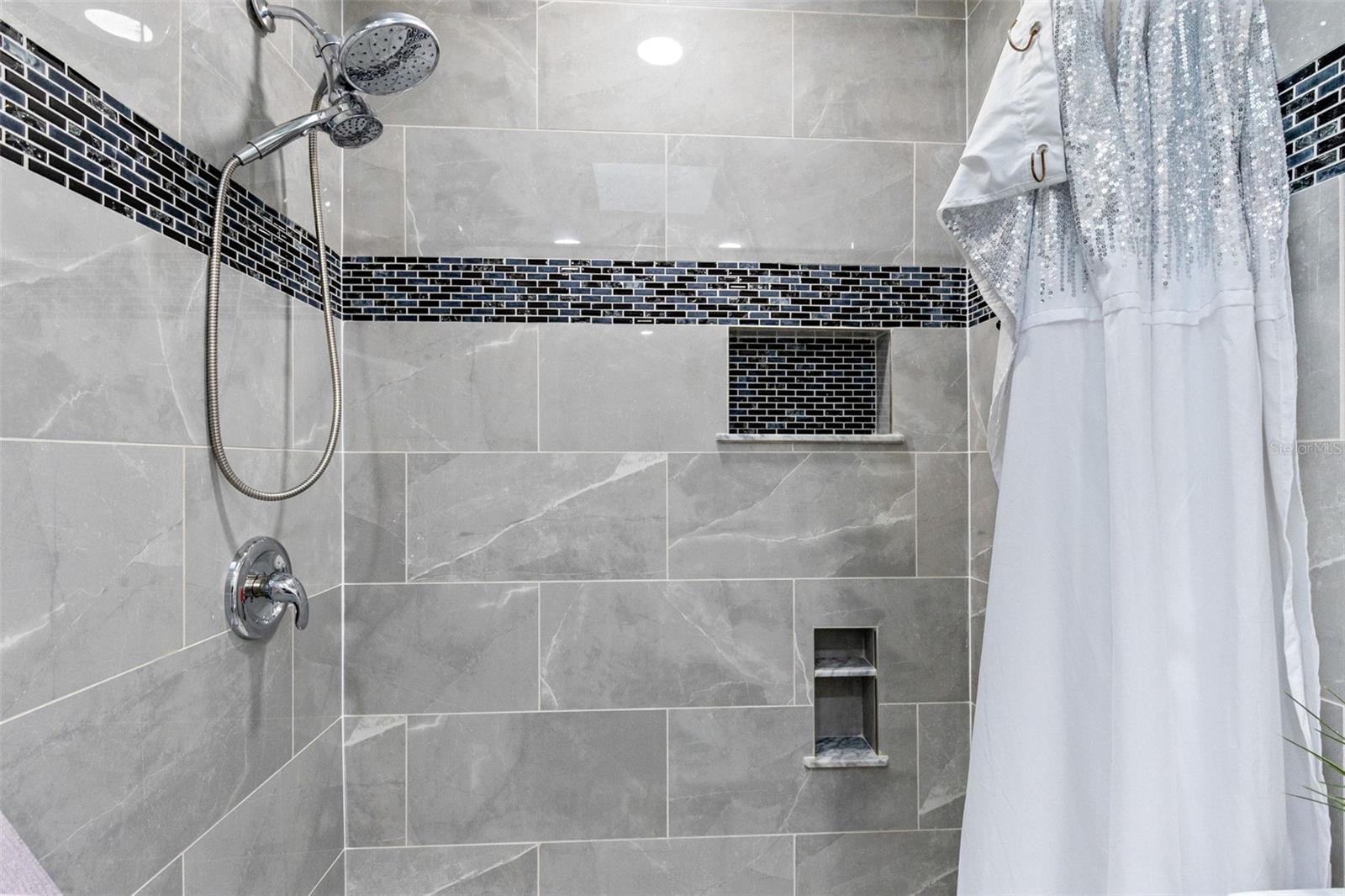 VERA CRUZ UNIT 1 - Residential