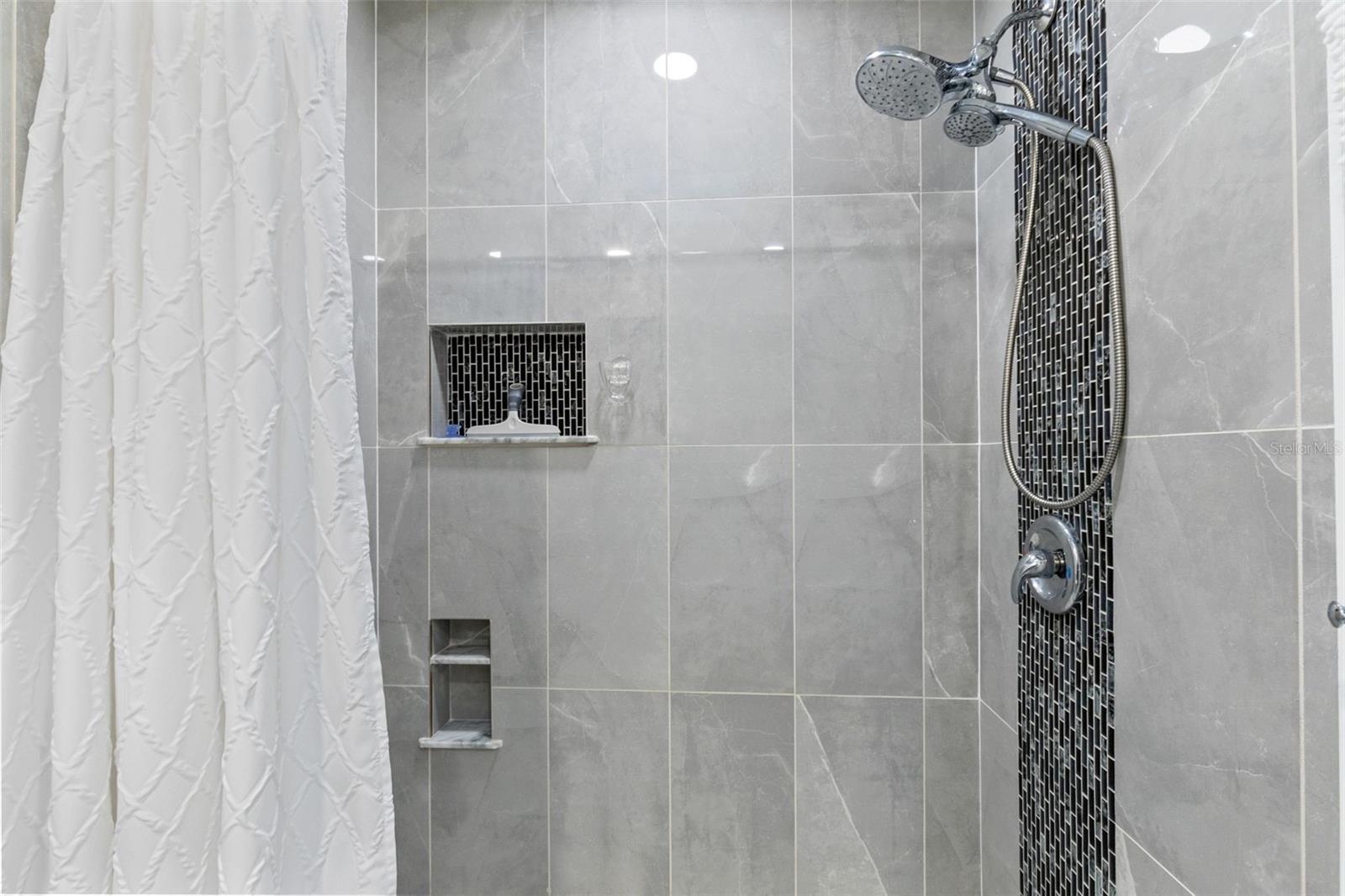 VERA CRUZ UNIT 1 - Residential