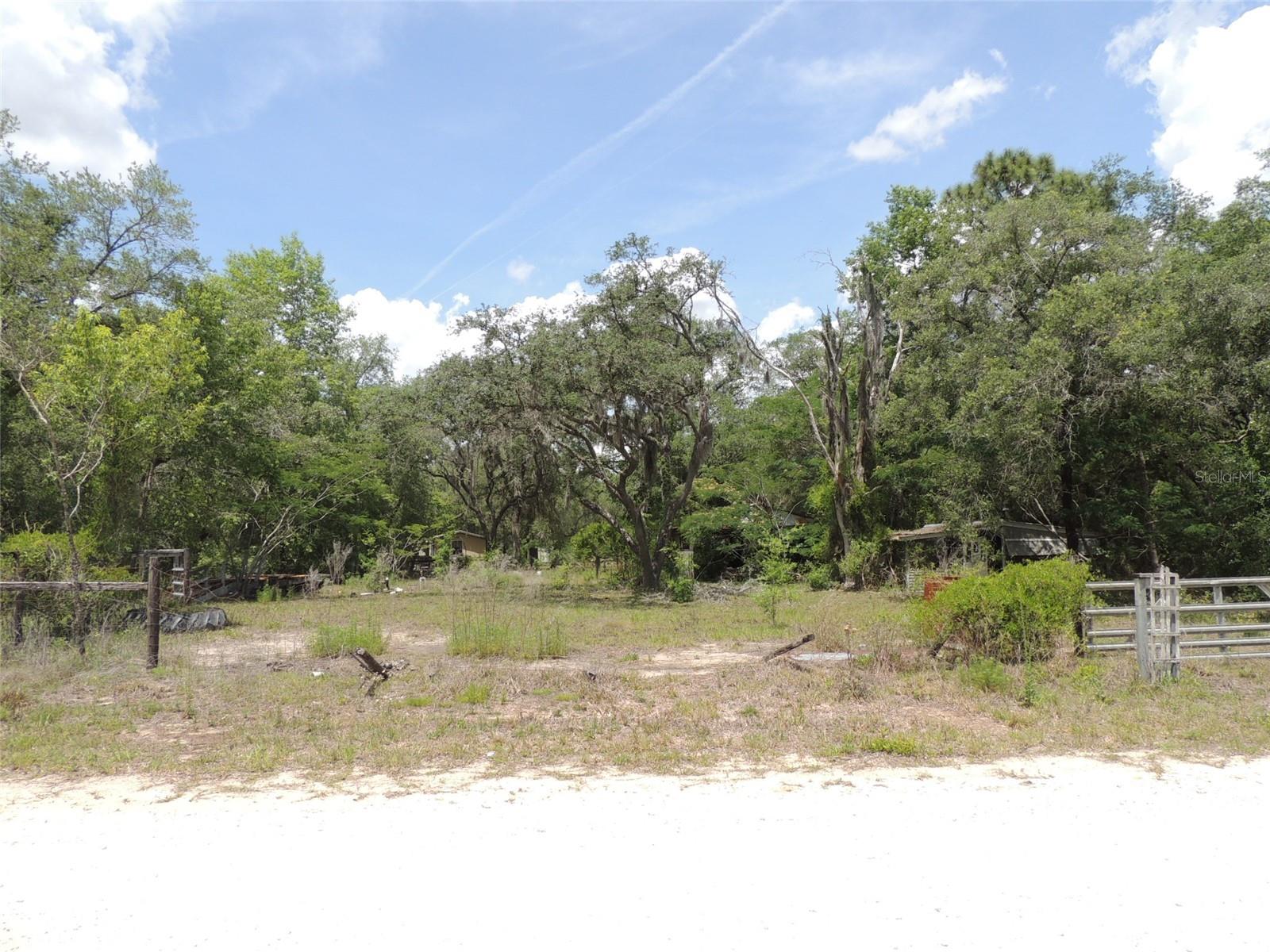 WILLISTON HIGHLANDS UNIT 12 - Residential