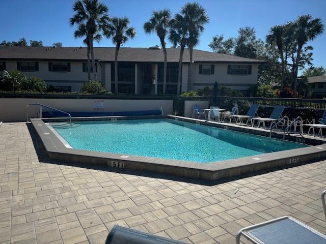 OAK FORREST - Residential