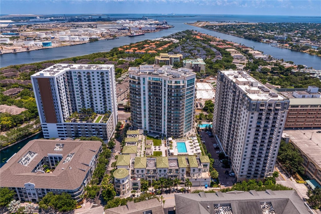 Photo of 450 Knights Run Avenue #1004, Tampa, FL 33602 (MLS # TB8541957)