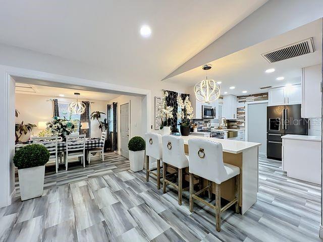 SUMMER OAKS - Residential