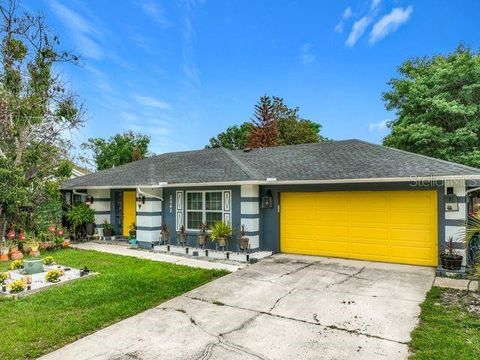 Photo of 2441 Justy Way, Orlando, FL 32817 (MLS # O6408139)
