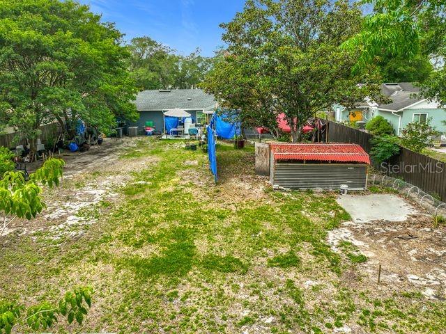 SUMMER OAKS - Residential
