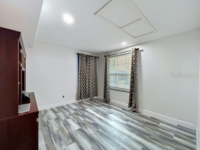 SUMMER OAKS - Residential