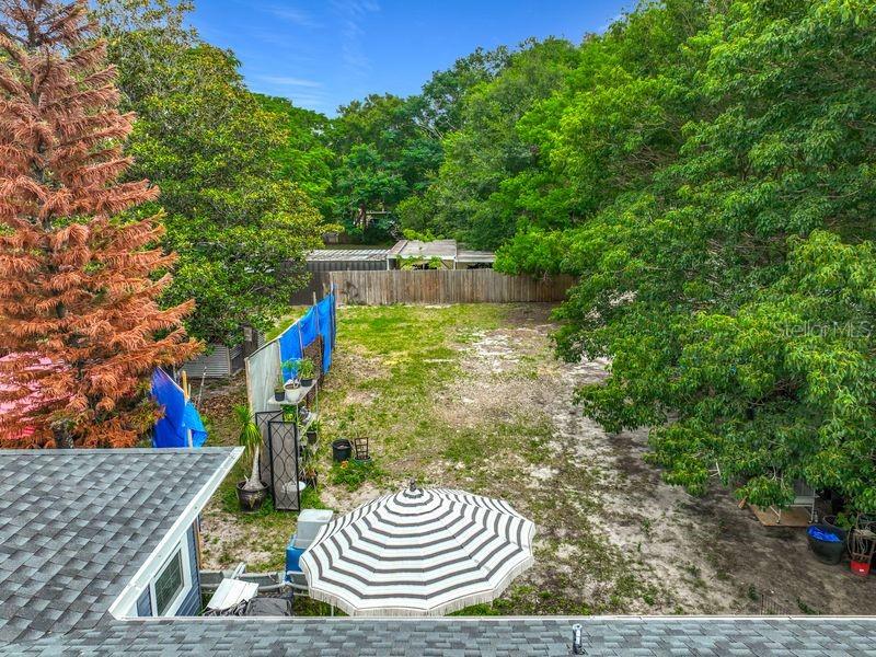 SUMMER OAKS - Residential