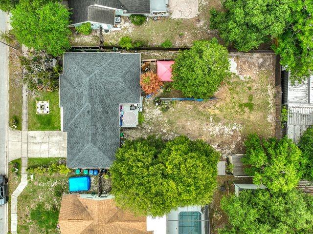 SUMMER OAKS - Residential