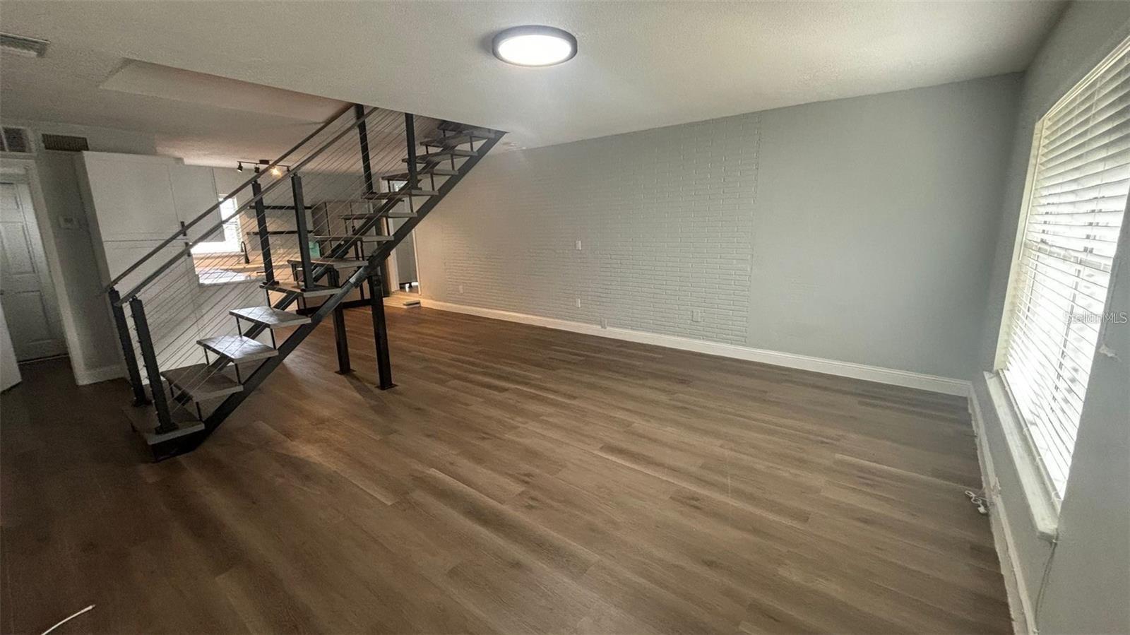 749 S RIDGEWOOD AVENUE