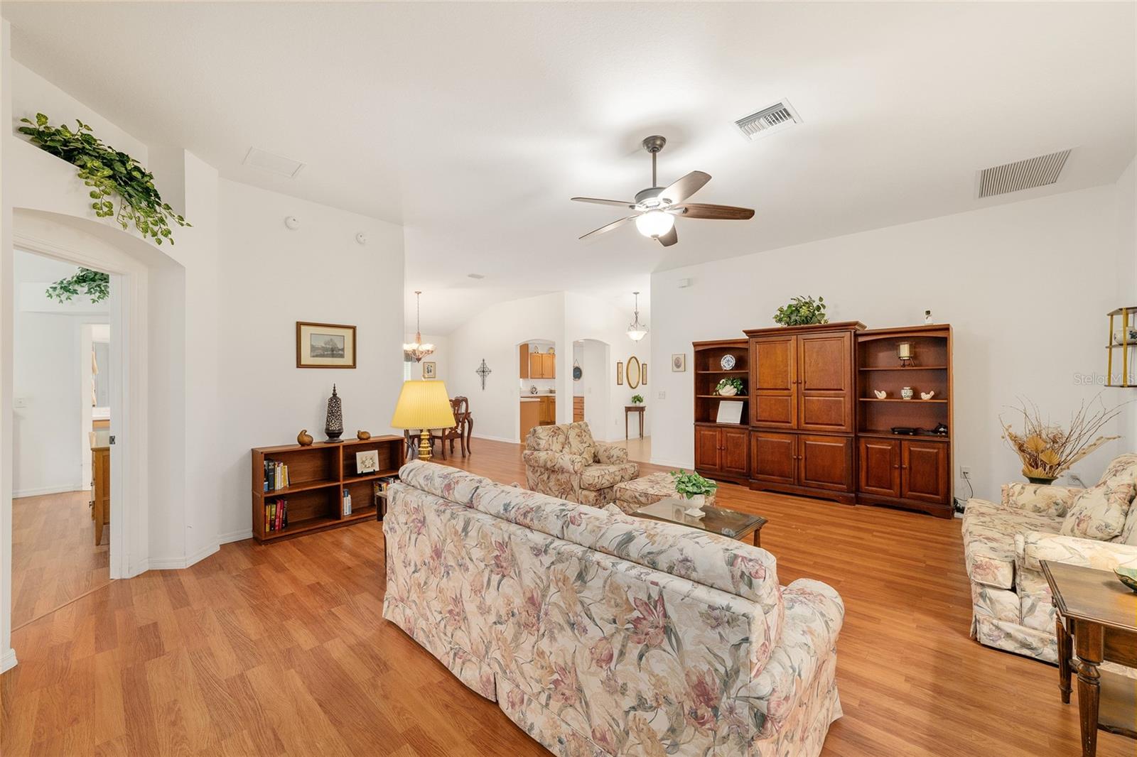 MARION VLGS UN #63 - Residential