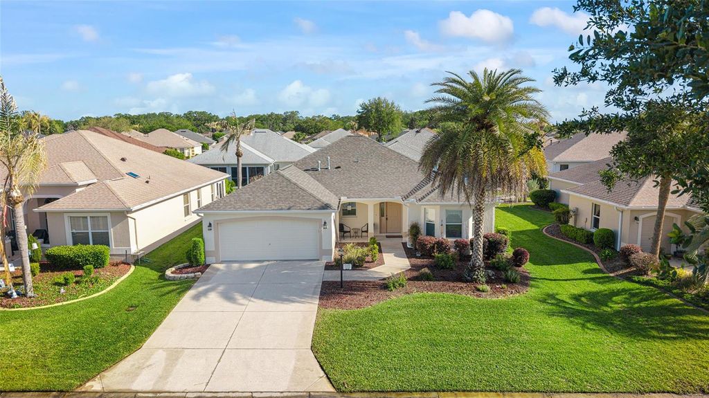 Photo of 7241 SE 172nd Hazelwood Loop, The Villages, FL 32162 (MLS # G5110776)