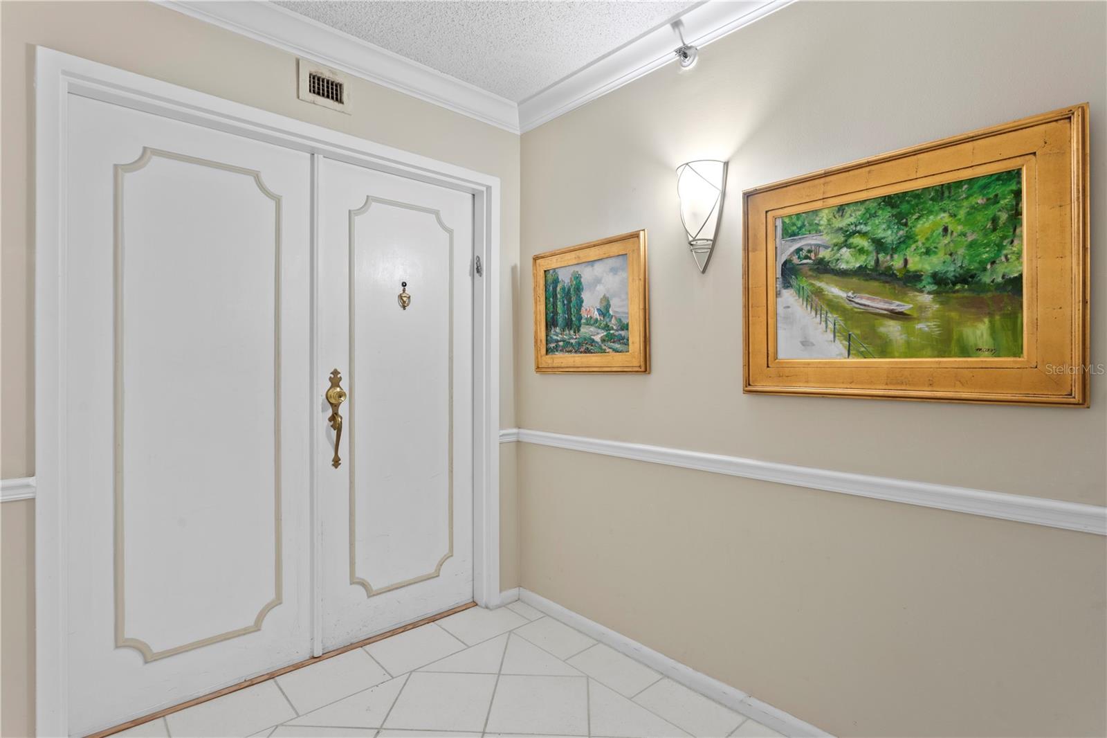 MONTE CARLO TOWERS A CONDOMINI - Residential