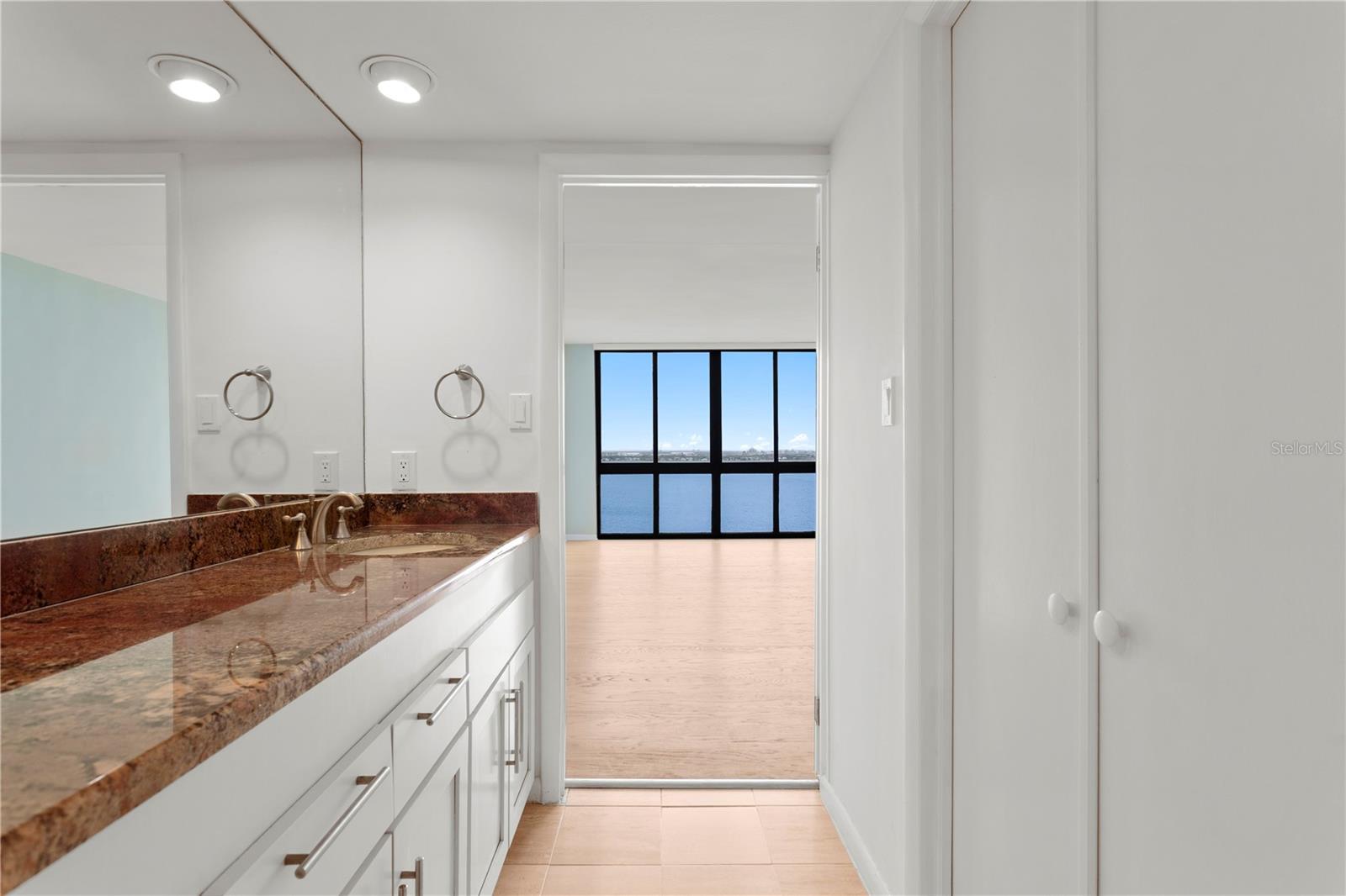 MONTE CARLO TOWERS A CONDOMINI - Residential