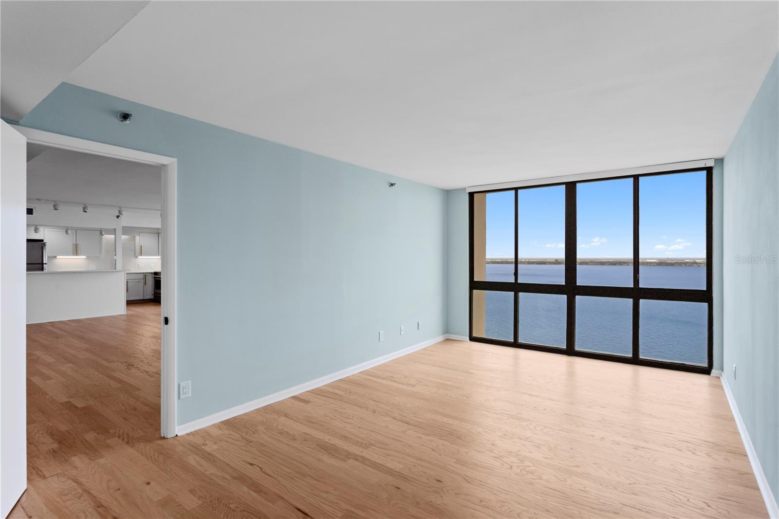 MONTE CARLO TOWERS A CONDOMINI - Residential