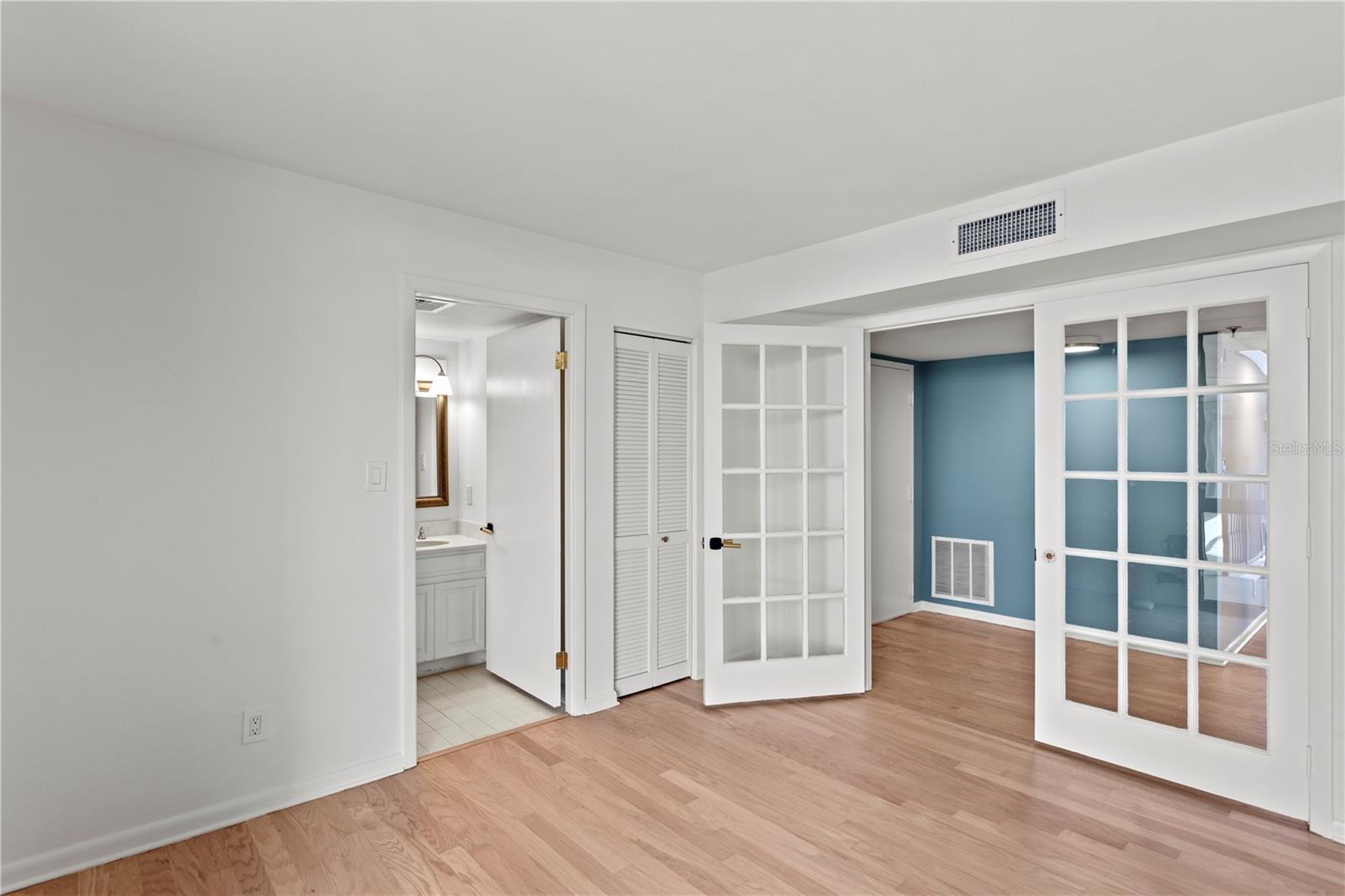 MONTE CARLO TOWERS A CONDOMINI - Residential