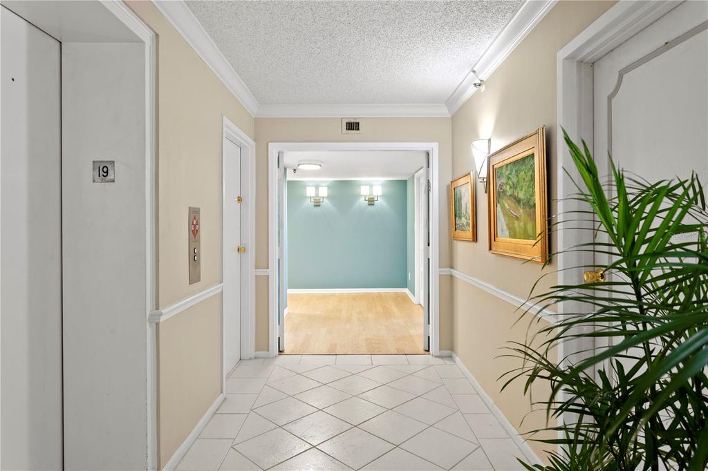 Photo of 3301 Bayshore Boulevard #1904D, Tampa, FL 33629 (MLS # TB8486847)