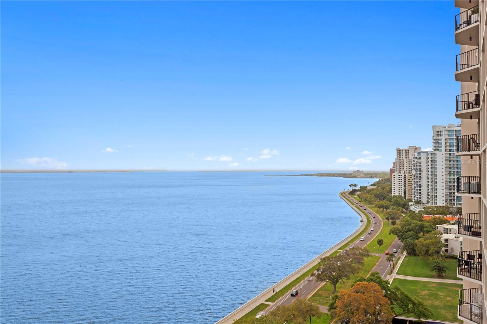 MONTE CARLO TOWERS A CONDOMINI - Residential