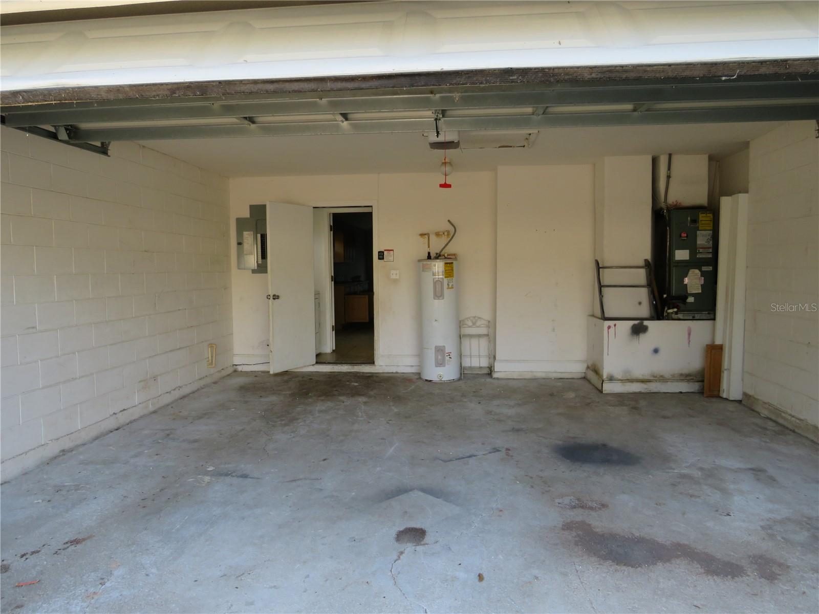 LAKE WAYMAN HEIGHTS HIGHWAY - Residential