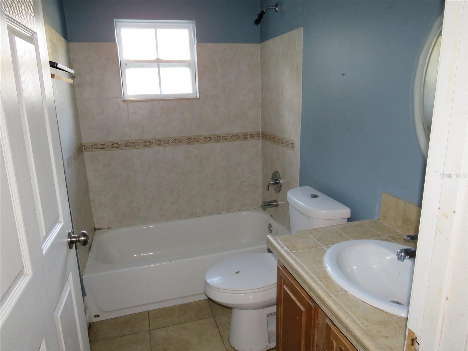 LAKE WAYMAN HEIGHTS HIGHWAY - Residential