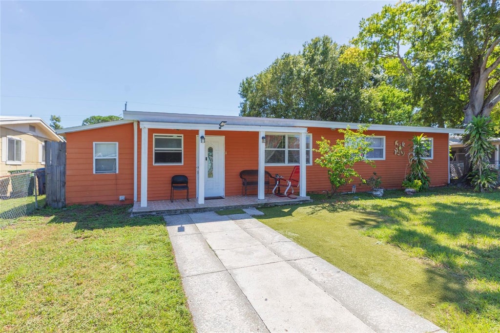 Photo of 4416 W Trilby Avenue, Tampa, FL 33616 (MLS # TB8550295)
