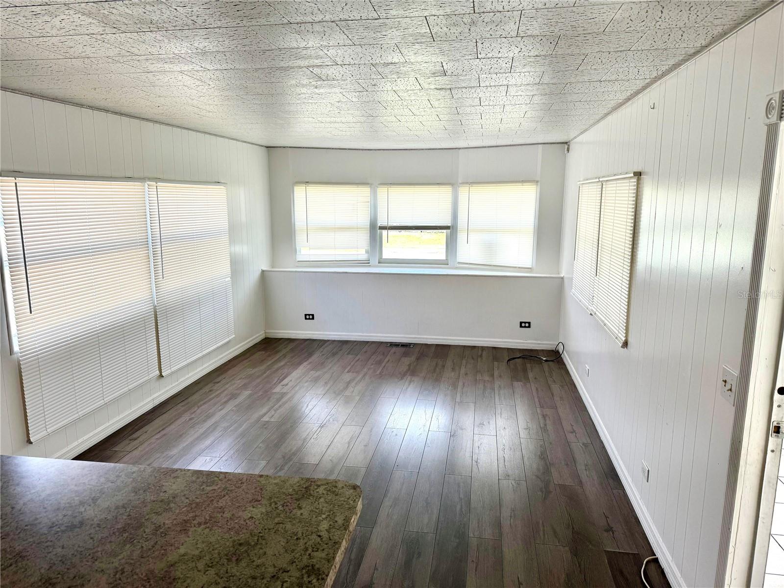 S L & I C TOWN OF ST CLOUD - Residential