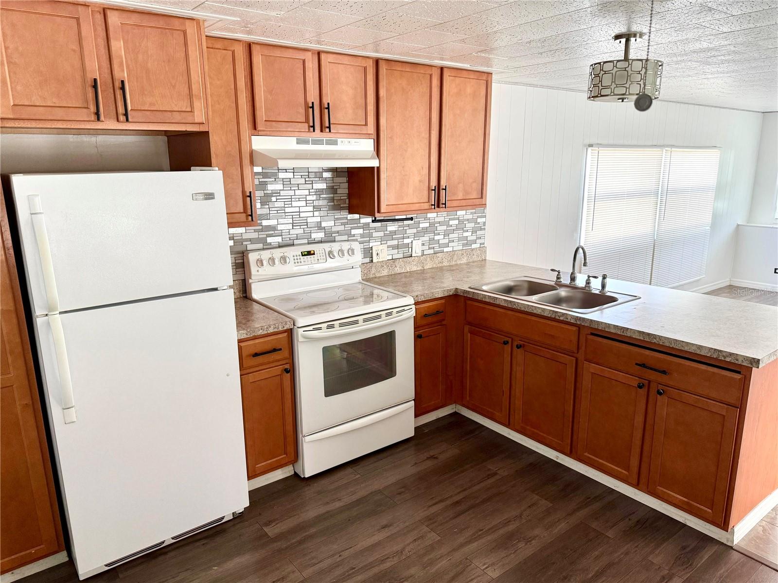 S L & I C TOWN OF ST CLOUD - Residential