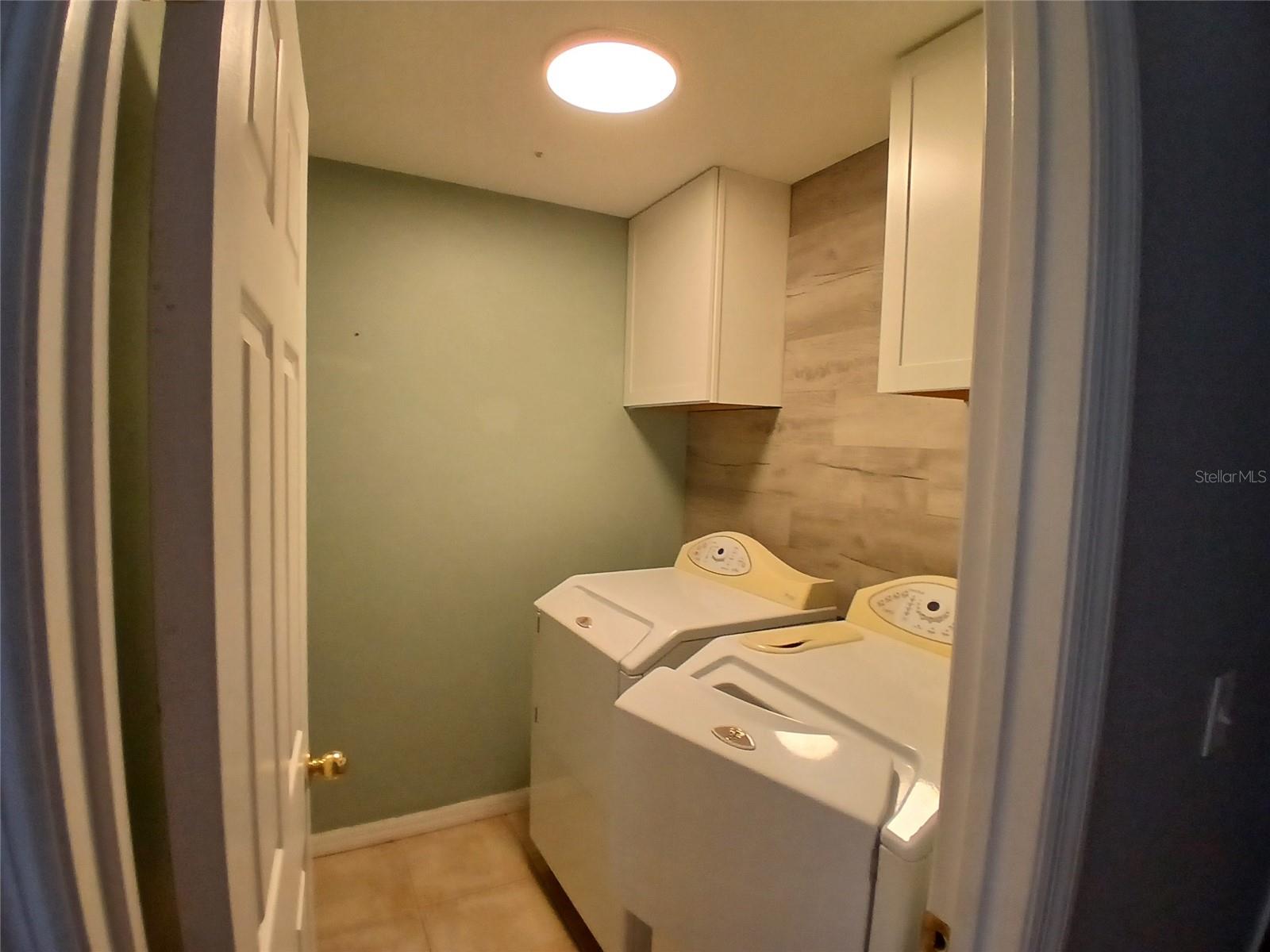 LEXINGTON VILLAGE PH 01 - Residential