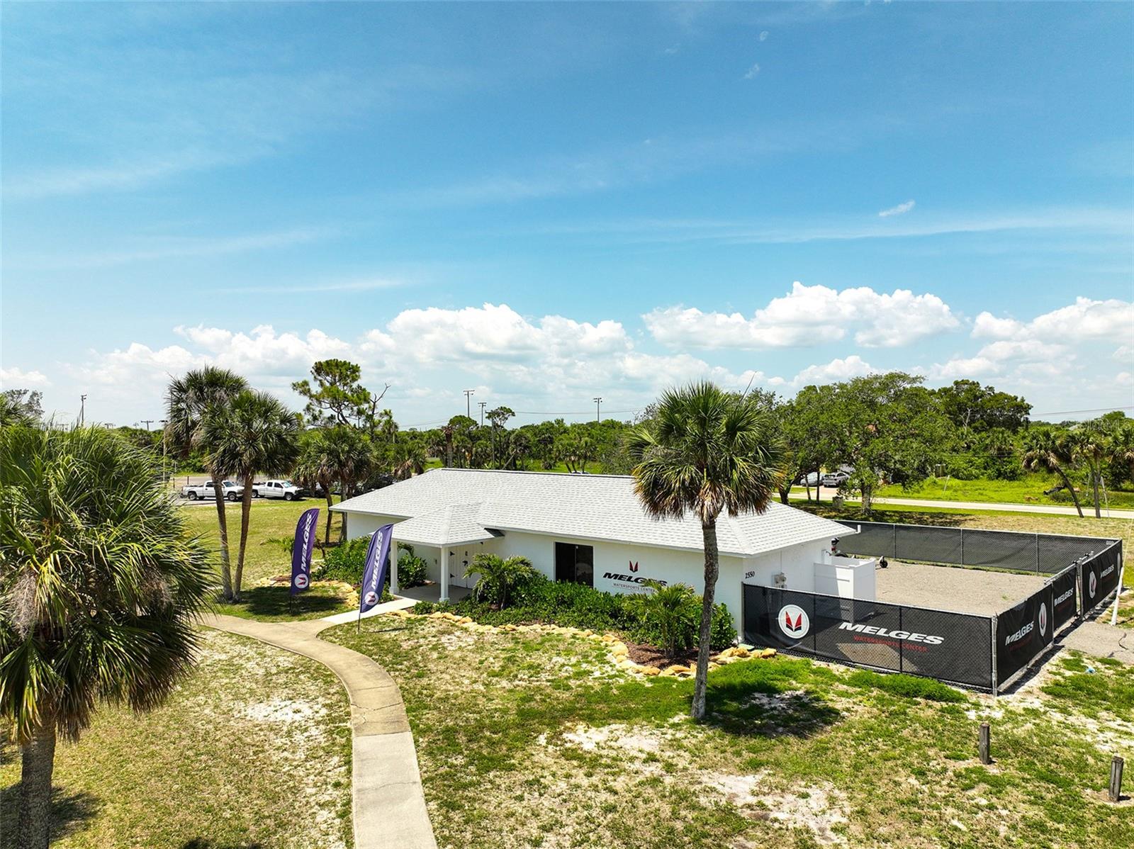 ISLAND CROSSINGS - Residential