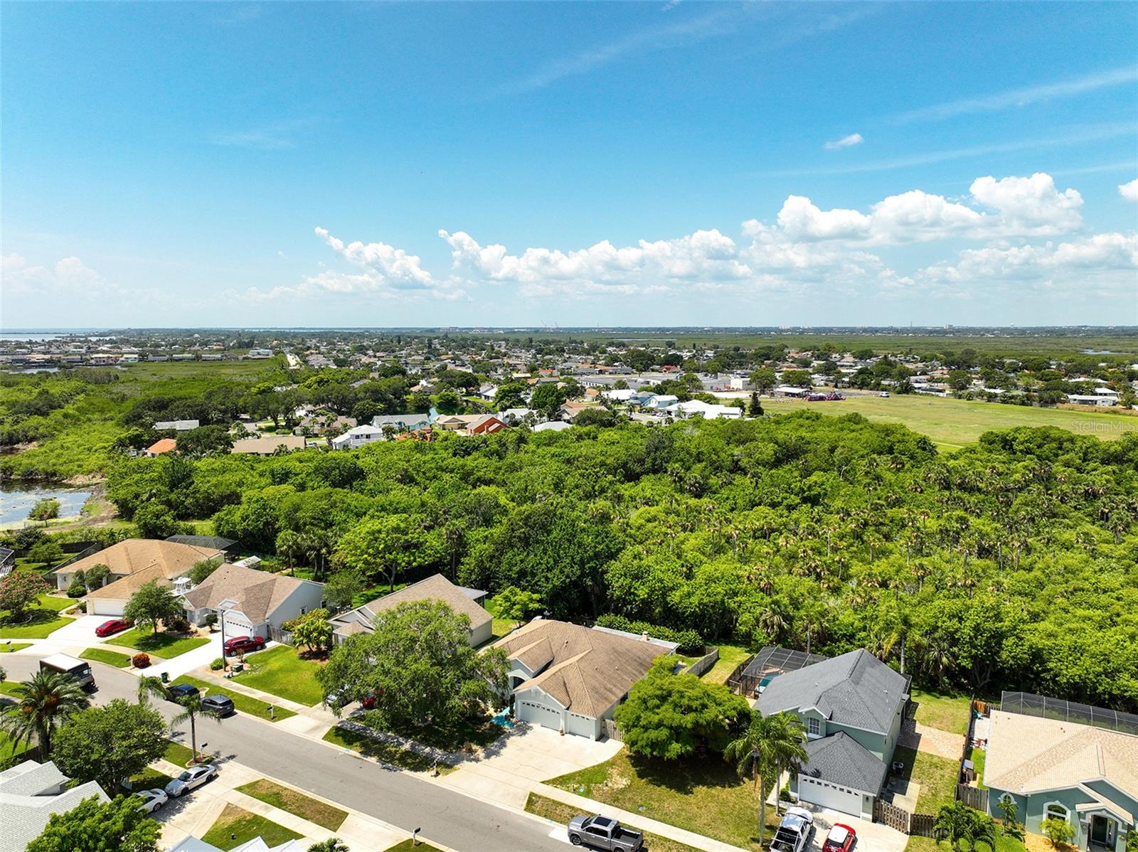 ISLAND CROSSINGS - Residential