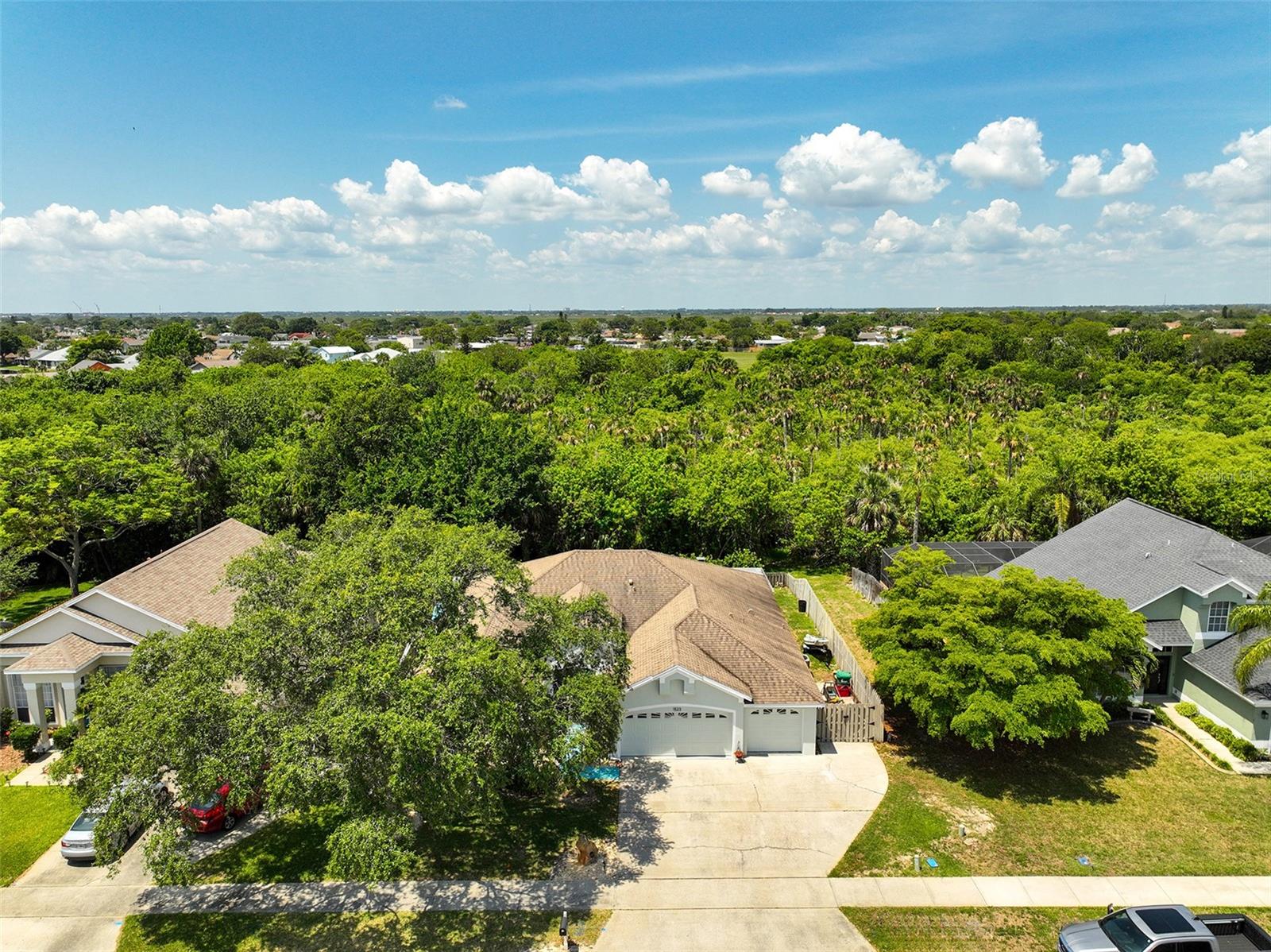 ISLAND CROSSINGS - Residential