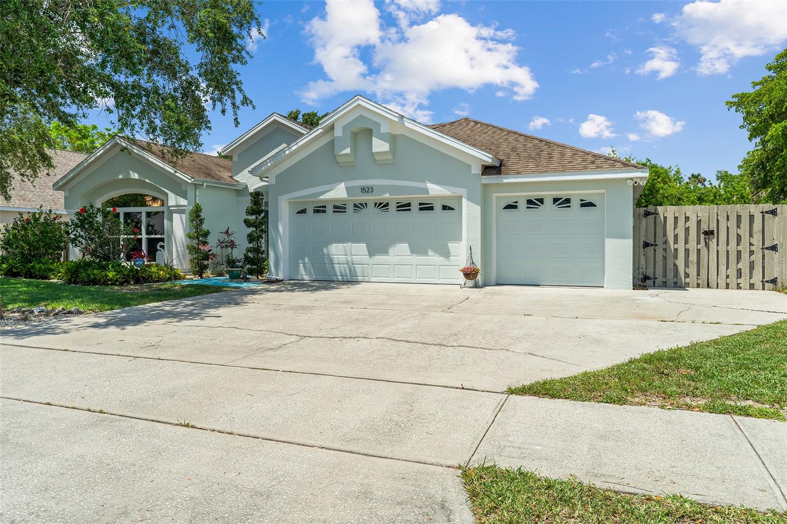 1523 STAFFORD AVENUE