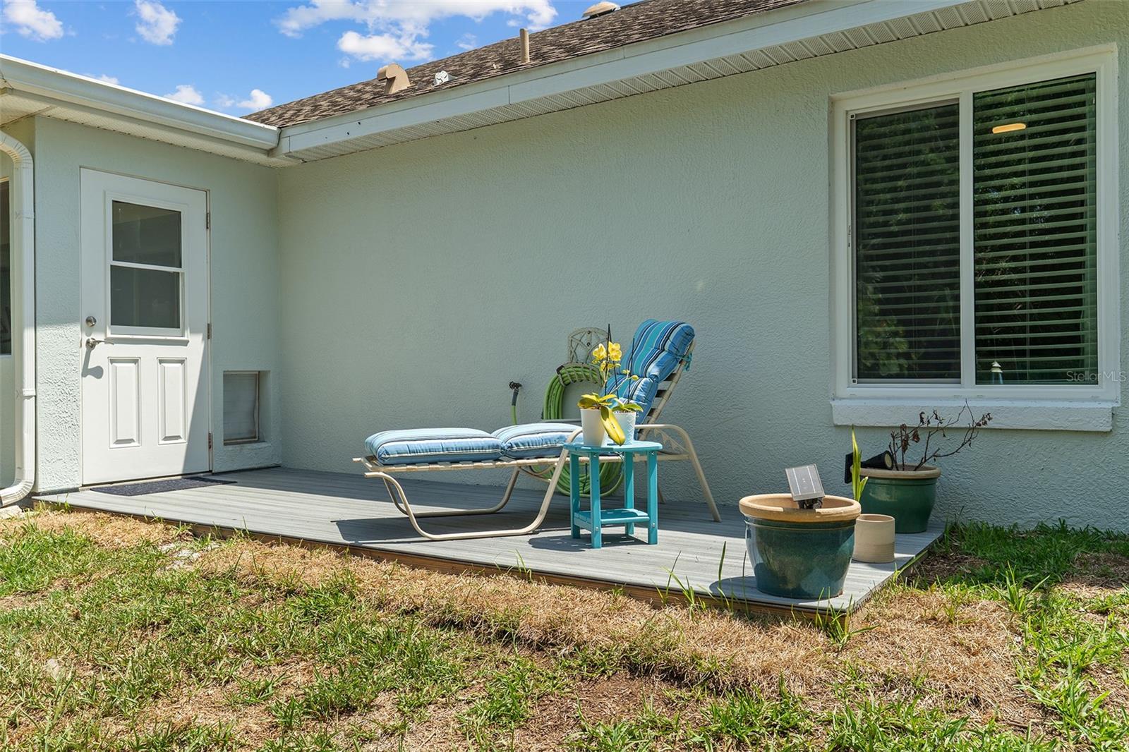 ISLAND CROSSINGS - Residential