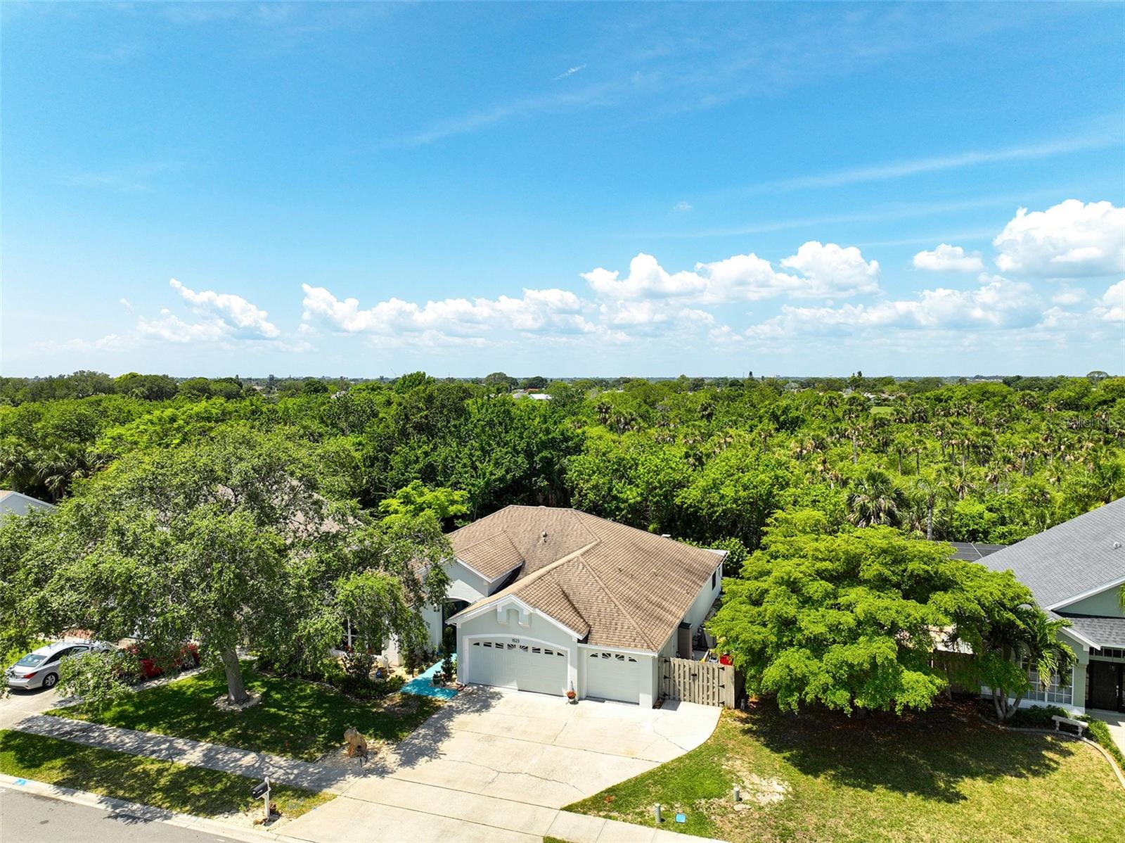 ISLAND CROSSINGS - Residential