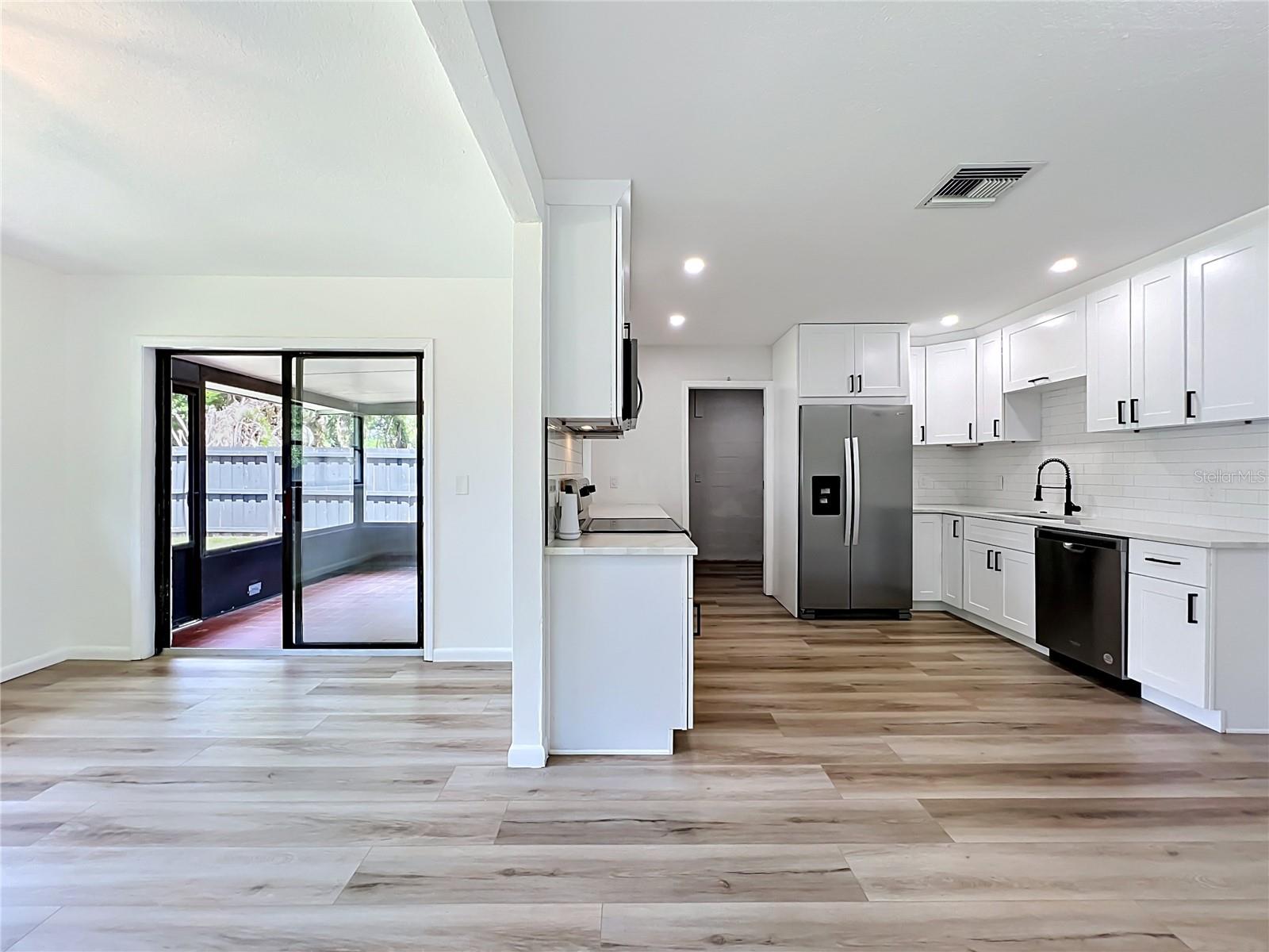 ALBERT LEE RIDGE ADD 04 - Residential